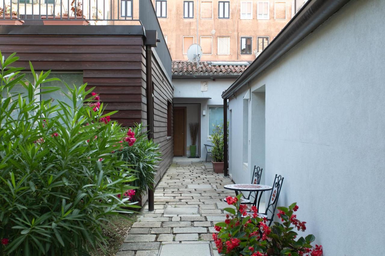 Girolamo Loft By Welchome Venice Exterior photo